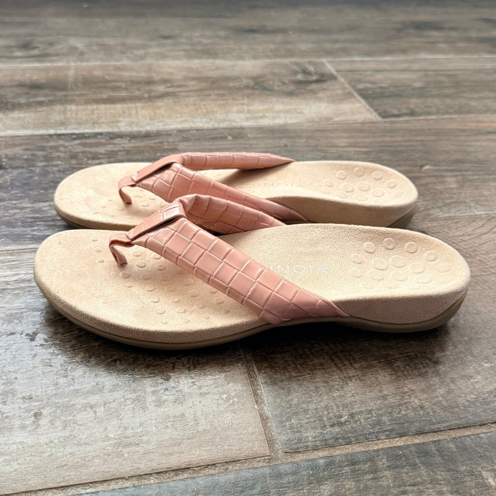 Vionic Layne Woven Croc Toe Post Orthotic Flip Flop Sandals, Pink, 9.5(41.5) - Picture 6 of 7
